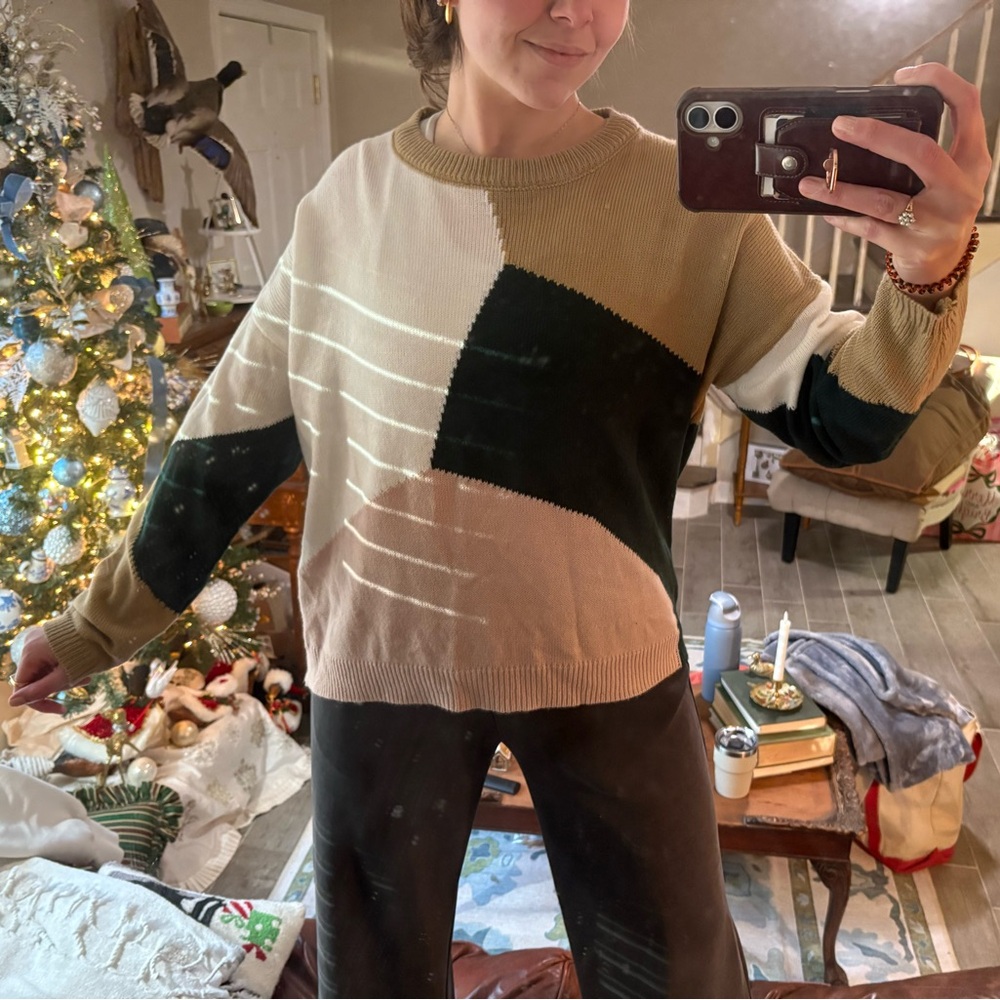 Freestyle women’s sweater NWT size L